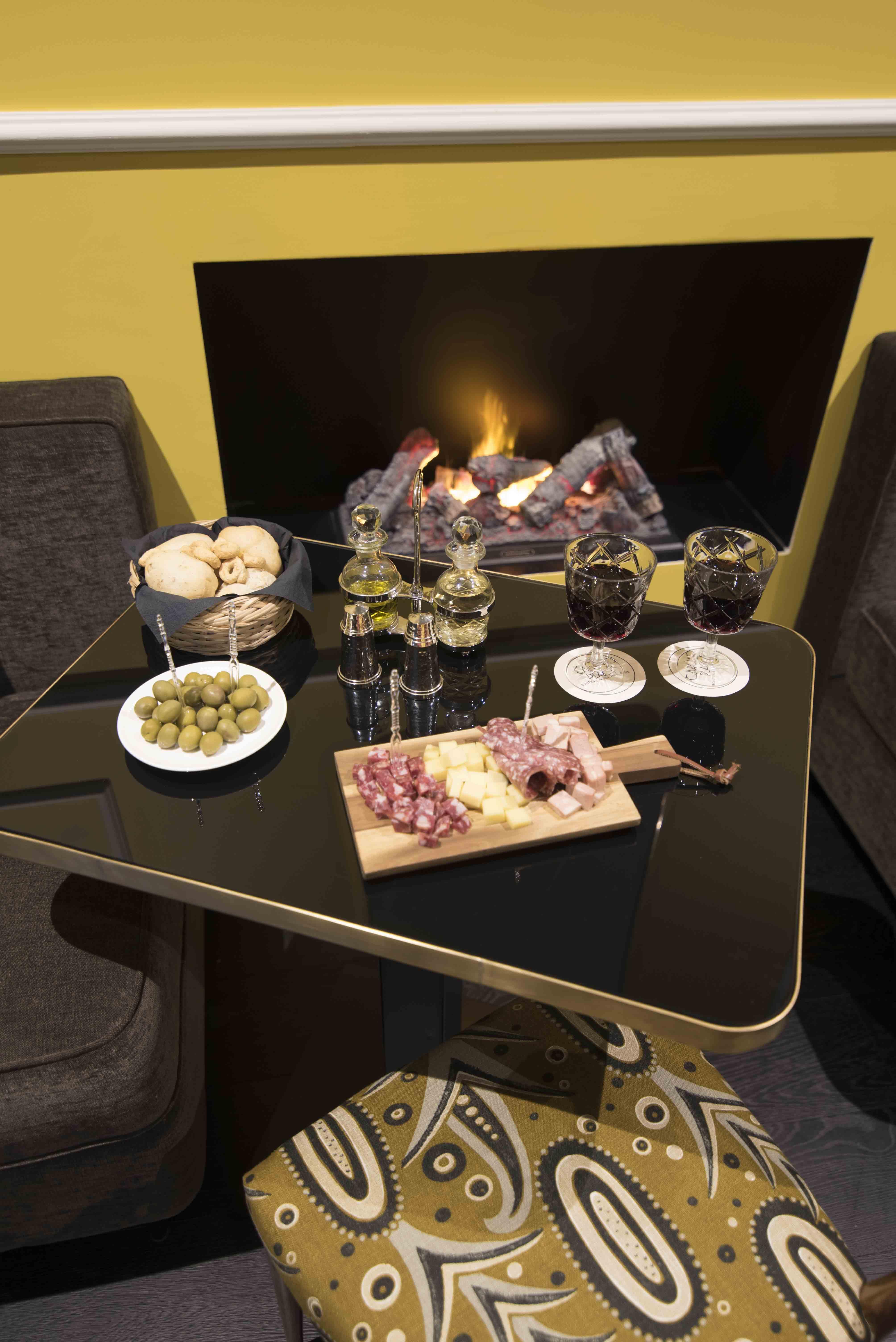 Caruso Place Boutique & Wellness Suites Napoli Dış mekan fotoğraf