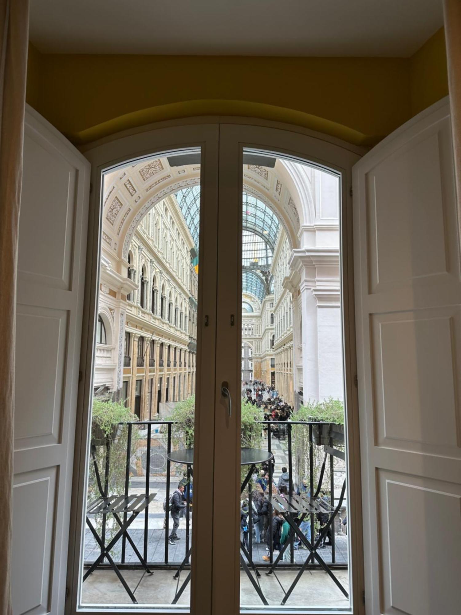Caruso Place Boutique & Wellness Suites Napoli Dış mekan fotoğraf